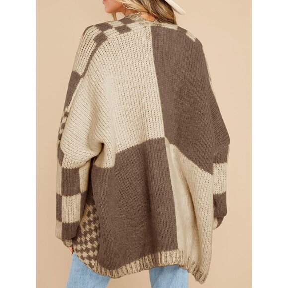 Women's Oversized Checkered Knit Cardigan Color Block Plaid Long Sleeve - Picture 5 of 5